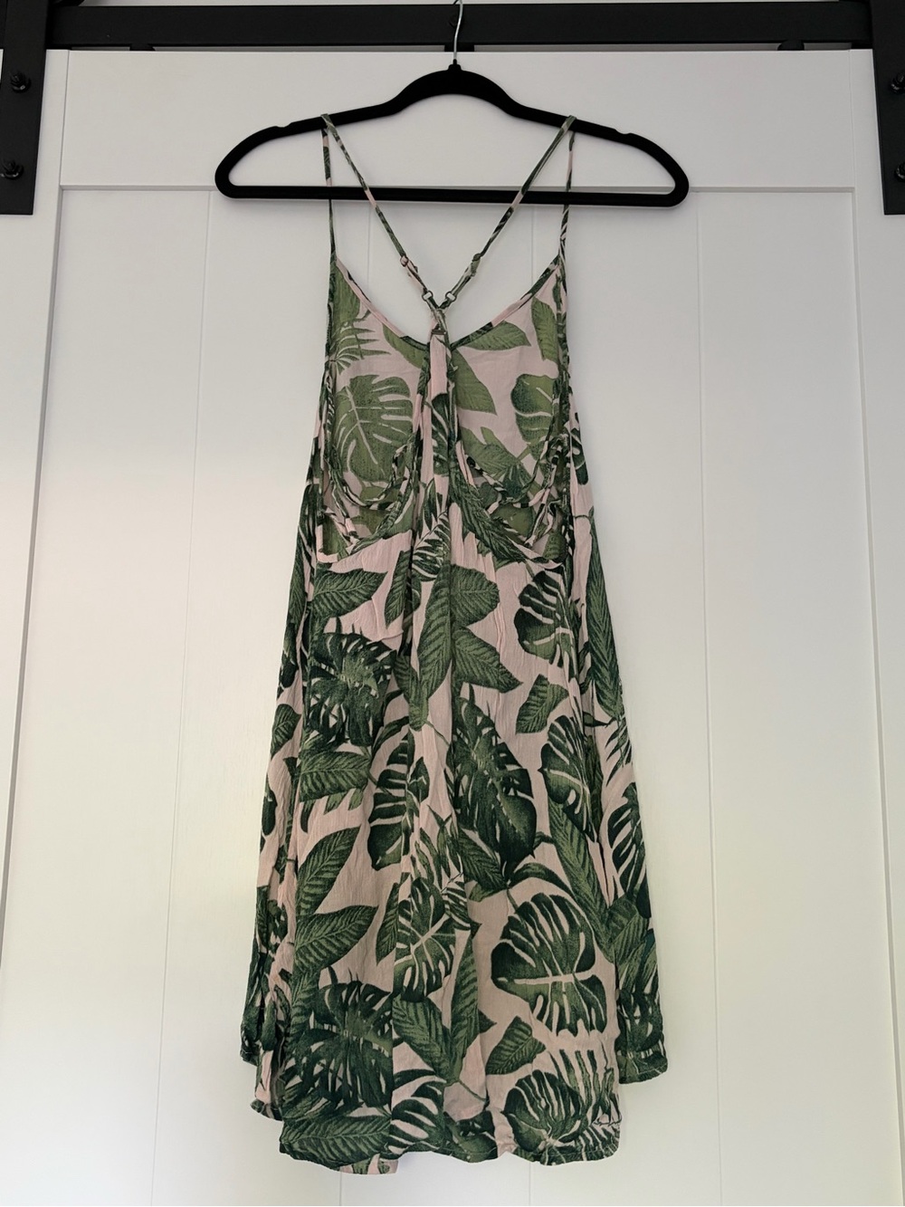 Rip Curl Pink Mini Dress with Green Tropical Leaf Print - Picture 2 of 3
